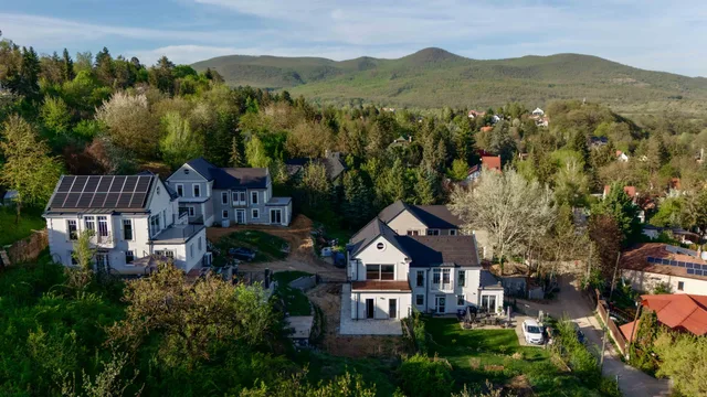 Panorámás Ikerház